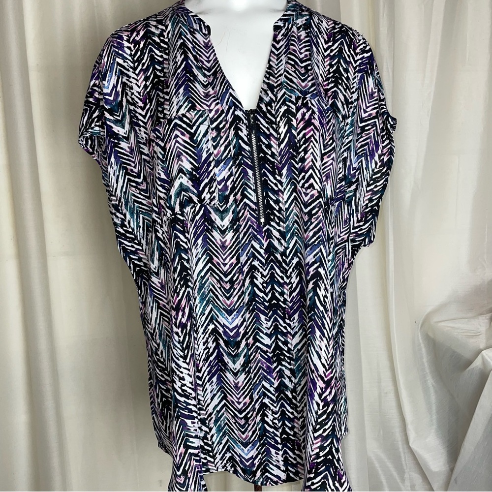 Torrid Quarter Patterned Zip Blouse - image 1